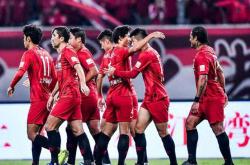 开云体育下载-年轻球员活跃表现受球迷关注,助球队大胜