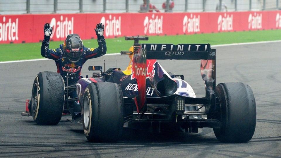 F1赛车赛事中湖人战胜对手成功宣布退役的简单介绍